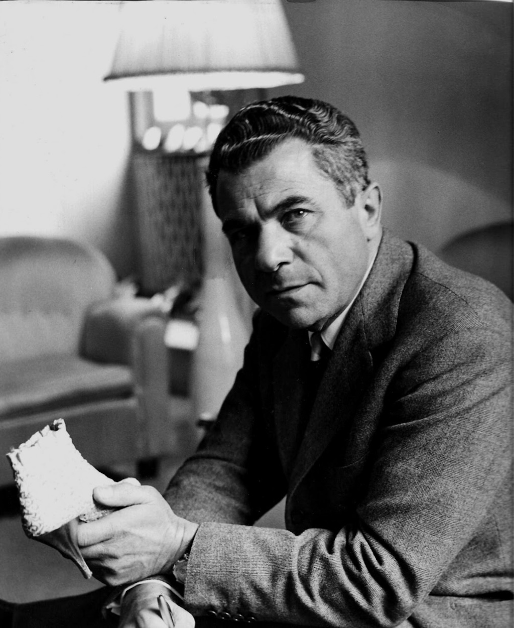 ferragamo inaugura una nueva exposicion que repasa la vida y la vision de su fundador 25gramos 1