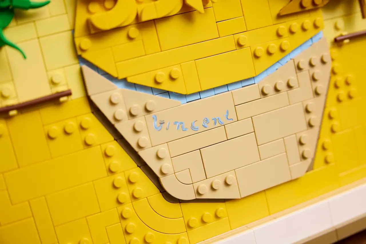 lego presenta un nuevo set basado en los girasoles de van gogh 25gramos 4
