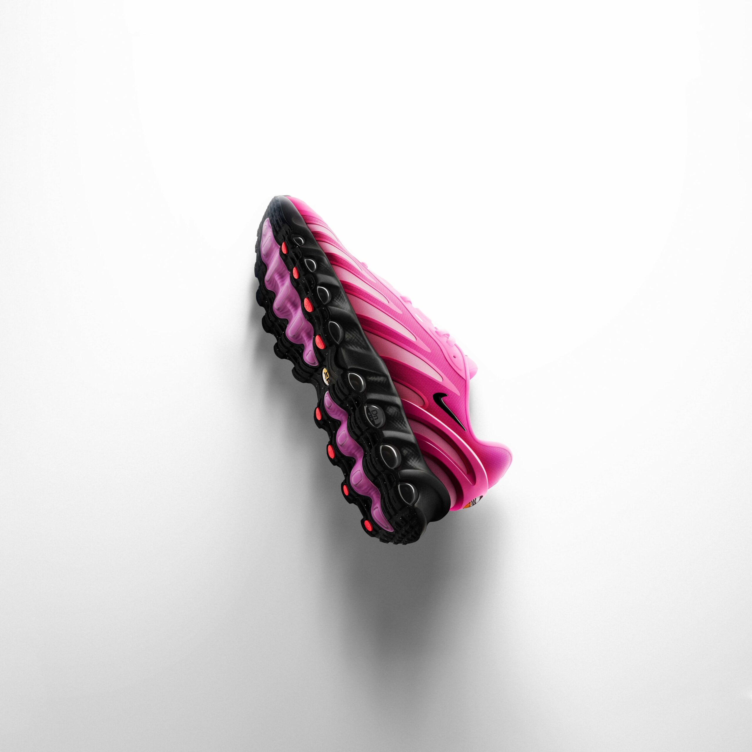 nike da la bienvenida a un nuevo capitulo para la tecnologia dynamic air con las air max dn8 25gramos 1 2 scaled