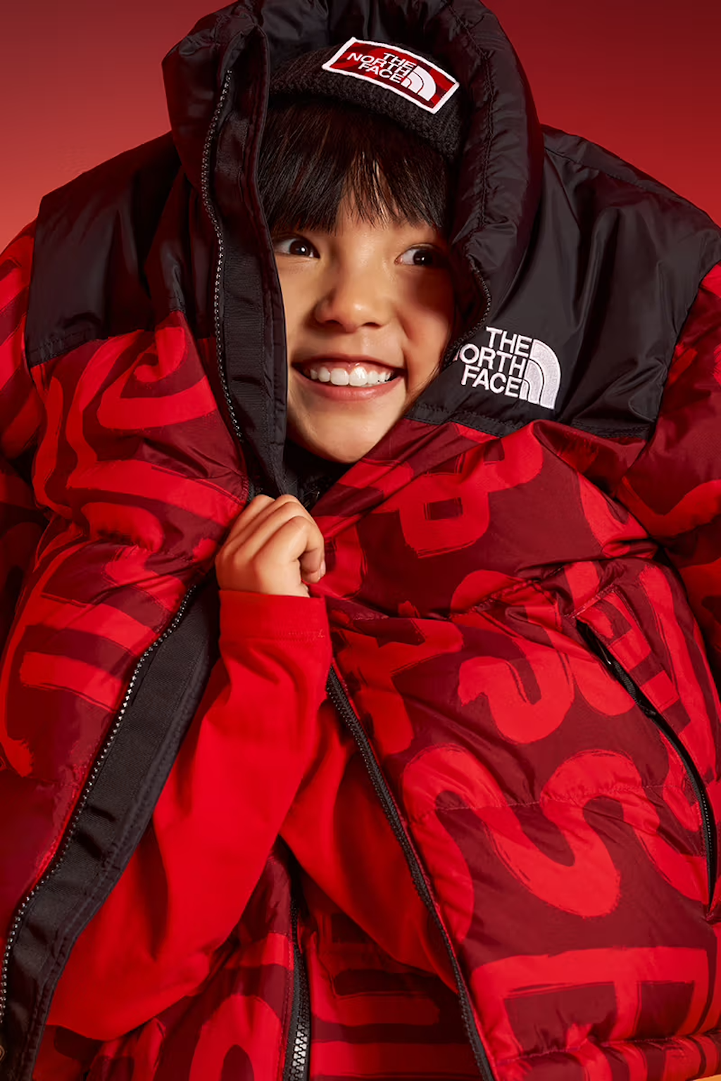the north face da la bienvenida al ano de la serpiente en su ultima coleccion 25gramos 6