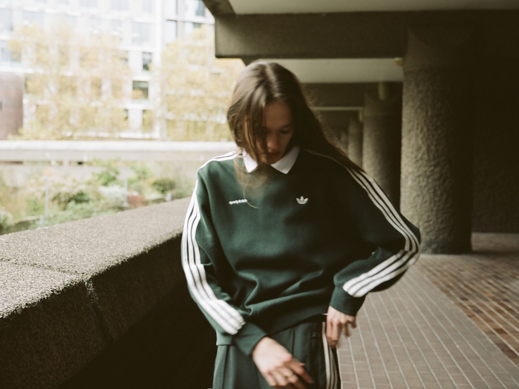 adidas originals y sporty rich interpretan el imaginario universitario americano en su nueva colaboracion 25gramos 1