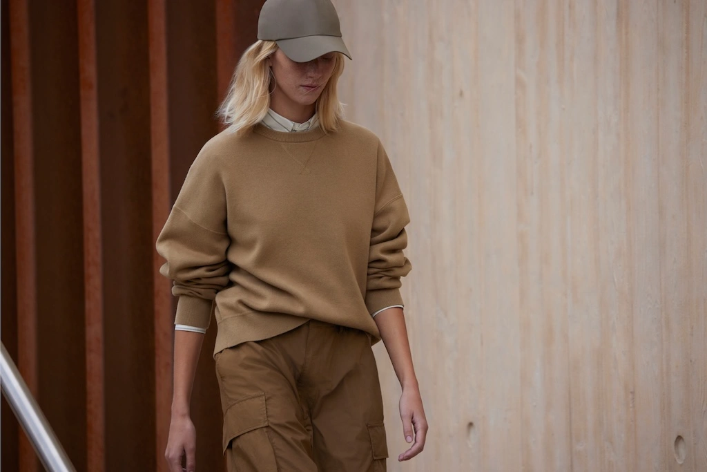clare waight keller presenta su nueva coleccion c para uniqlo 25gramos 11
