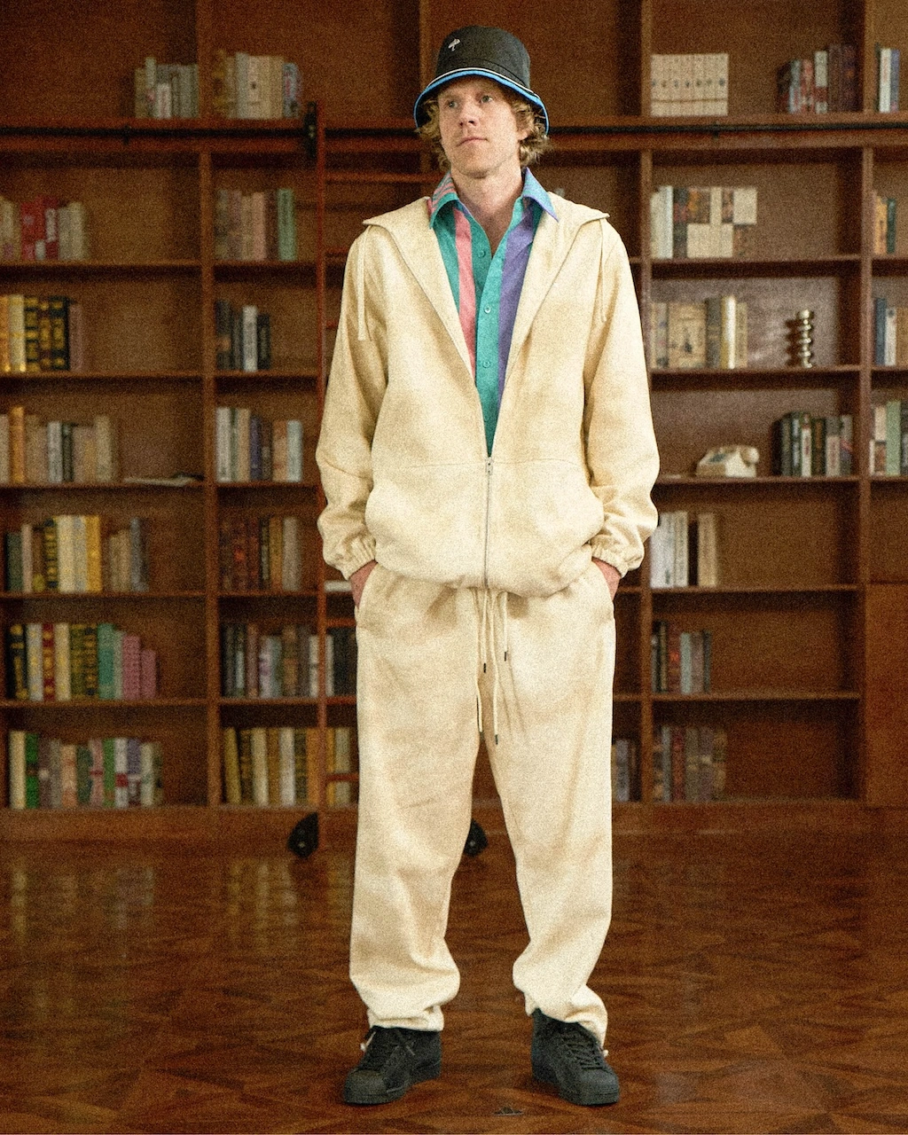 helas regresa a los anos 90 en su nueva coleccion para primavera 2025 25gramos 9