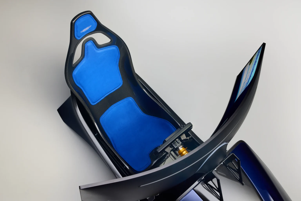 aston martin presenta su nuevo simulador de carreras de lujo 25gramos 2