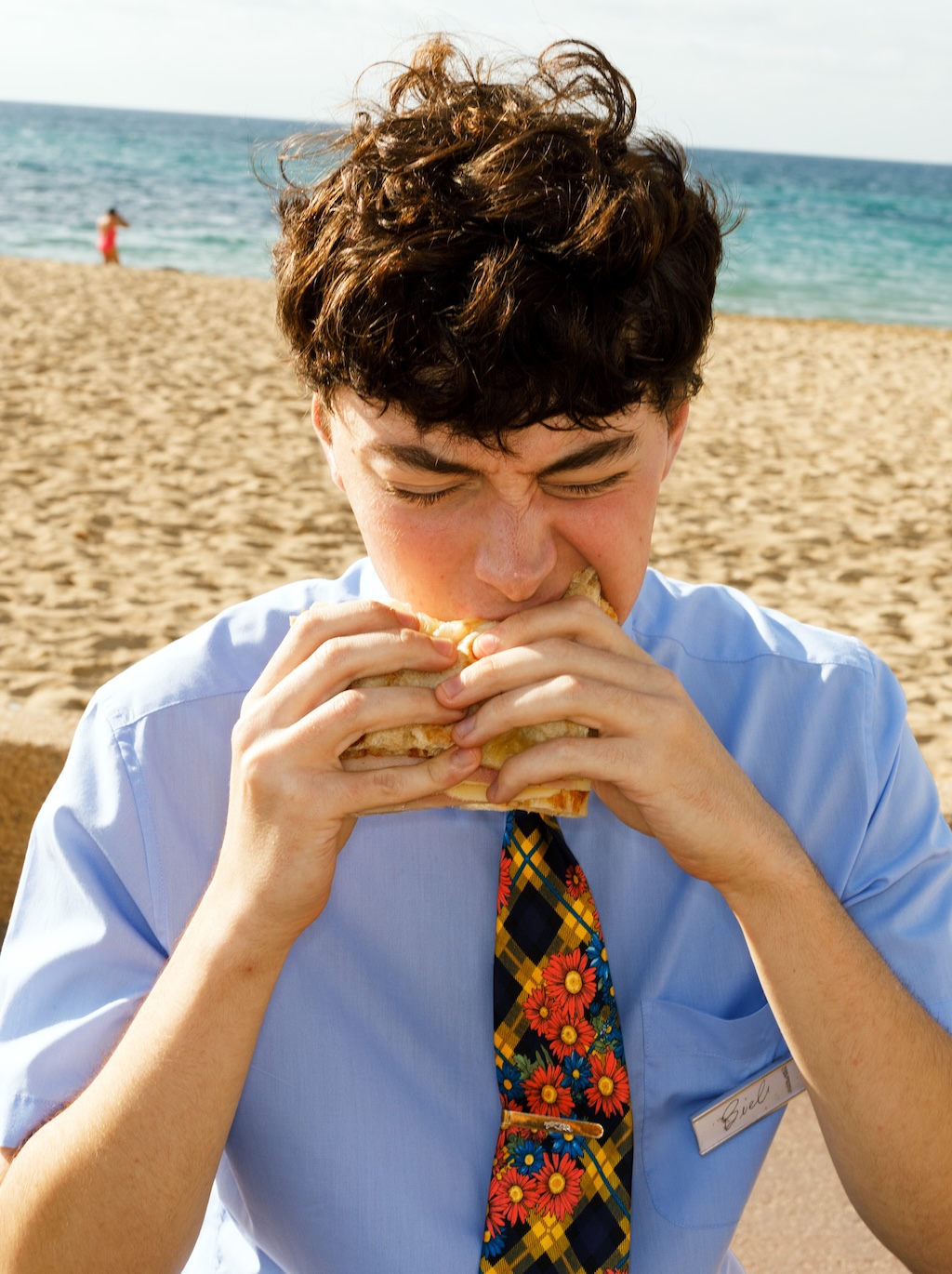 camper lanza una edicion especial de the walking society por su 50o aniversario 25gramos 3