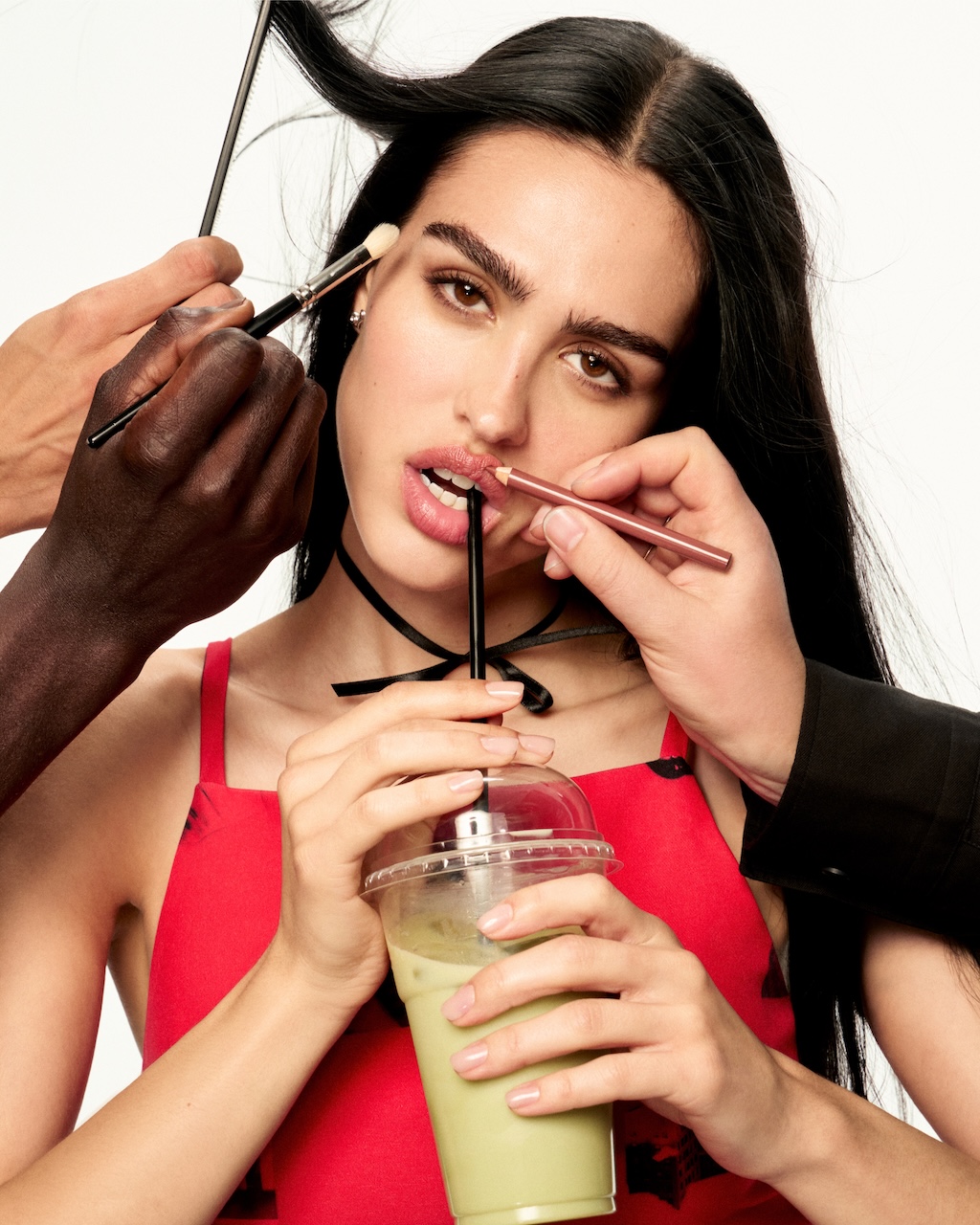 desigual presenta su nueva coleccion en una campana protagonizada por amelia gray 25gramos 7