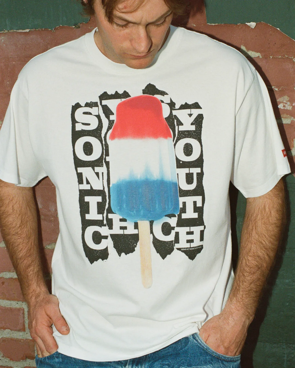 levis amplia su coleccion band tee celebrando el espiritu underground de sonic youth 25gramos 1