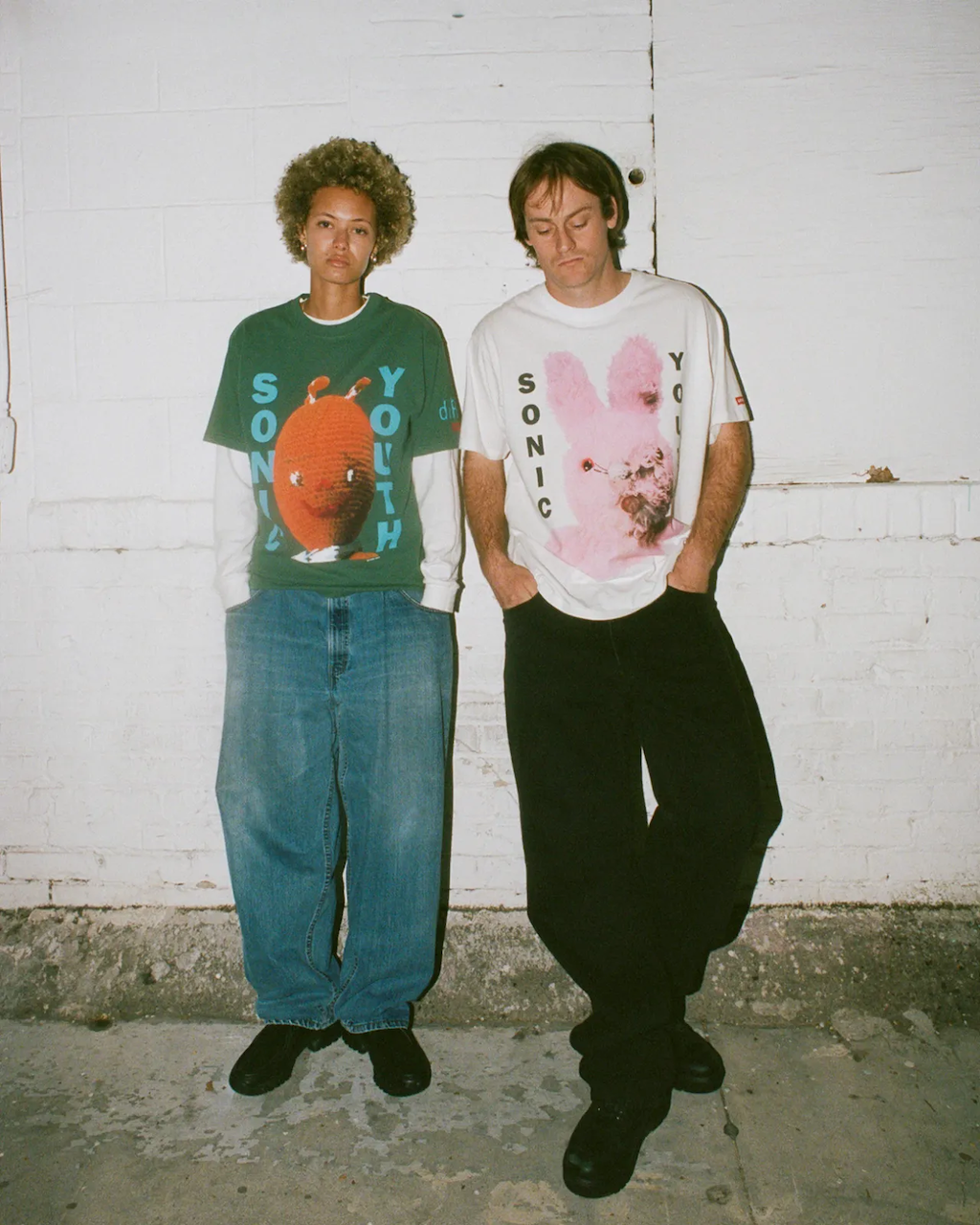 levis amplia su coleccion band tee celebrando el espiritu underground de sonic youth 25gramos 4