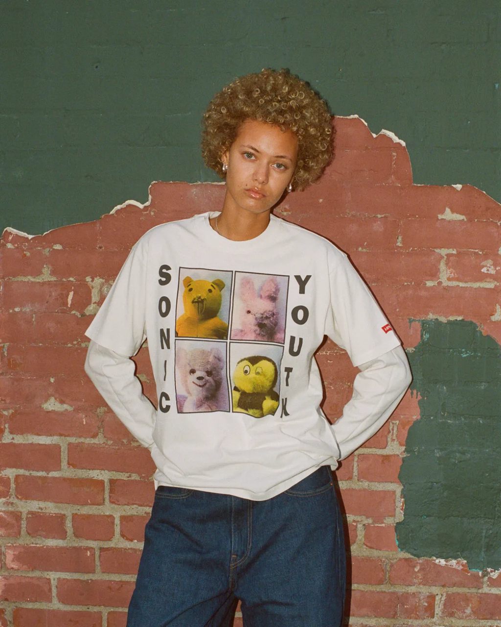 levis amplia su coleccion band tee celebrando el espiritu underground de sonic youth 25gramos 5