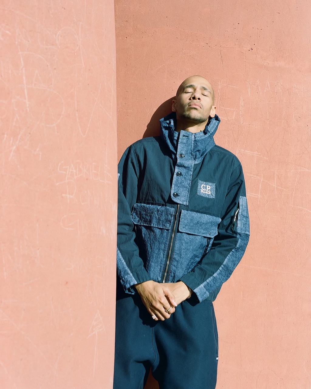 palace y c p company liberan oficialmente el lookbook de su nueva coleccion 25gramos 5