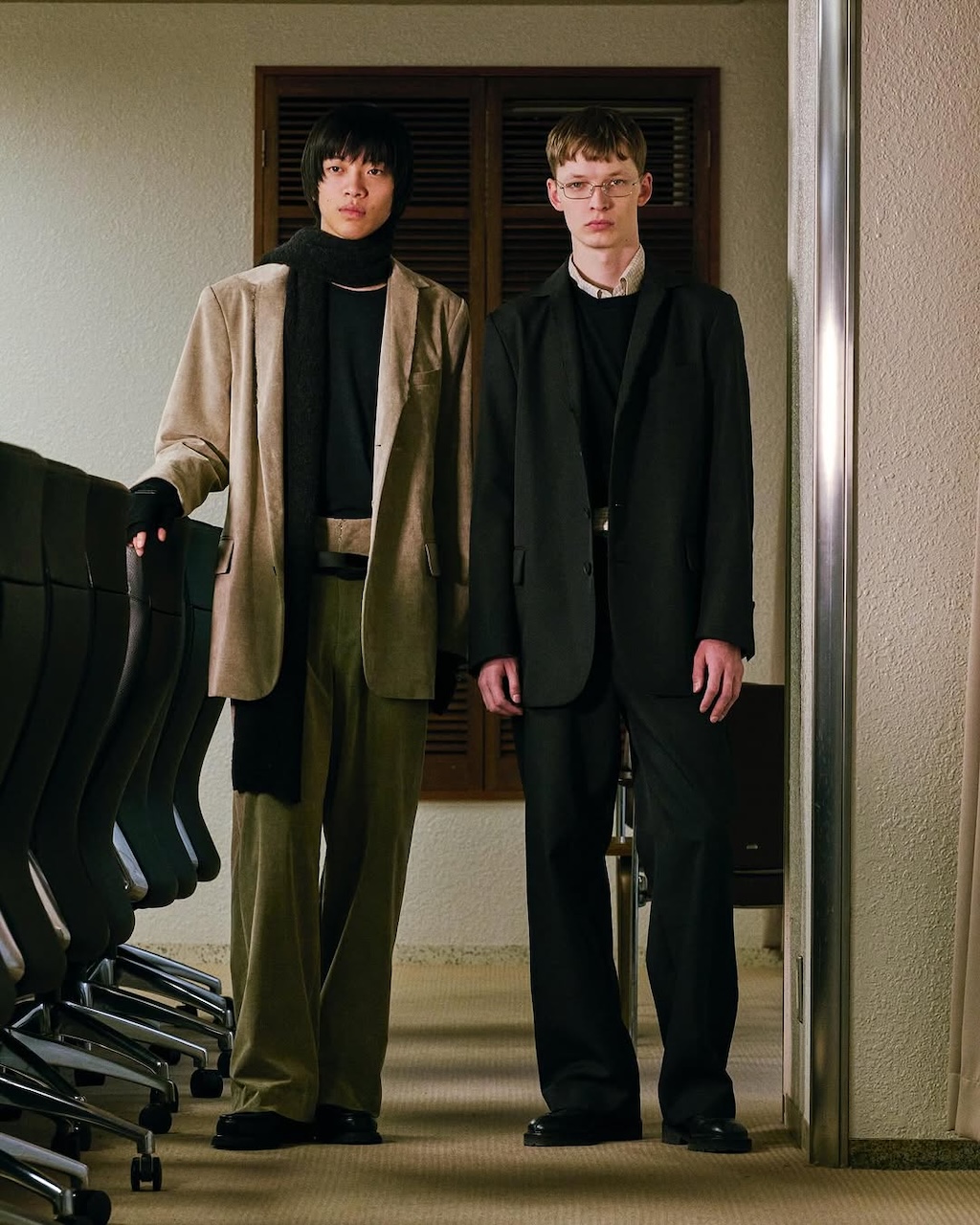 shoop vuelve a darle un giro al office wear con su nueva coleccion otono invierno 2025 25gramos 1
