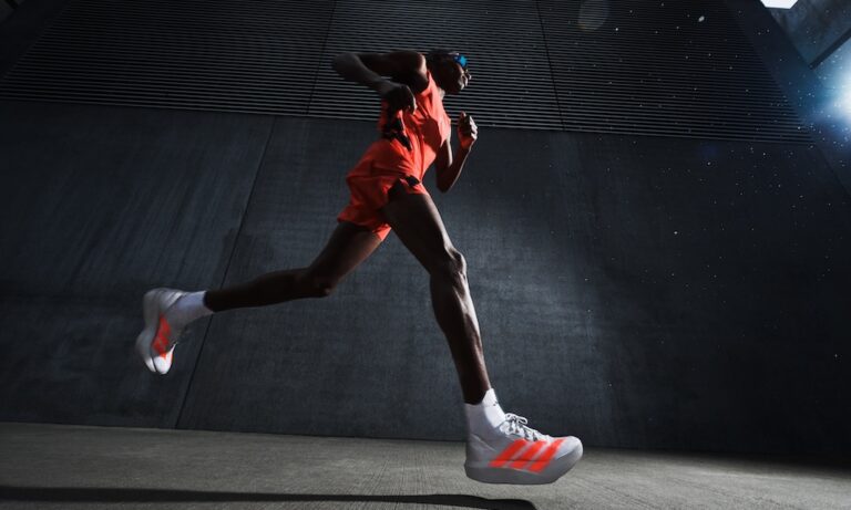 adidas evoluciona sus zapatillas de competicion con las adizero adios pro evo 2 25gramos 2