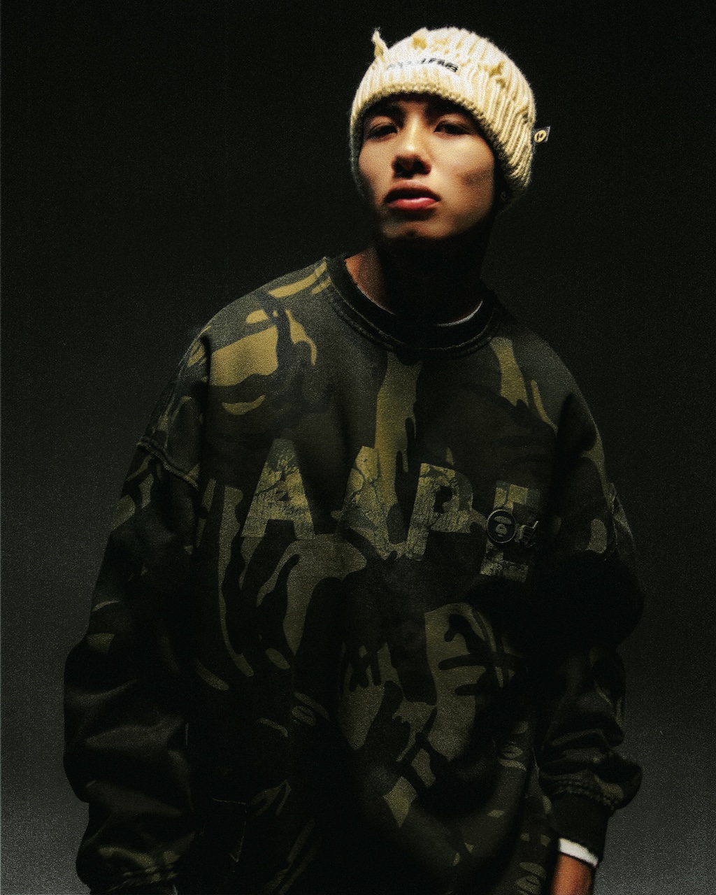 alpha industries y aape unen precision militar y espiritu urbano en su nueva colaboracion 25gramos 3