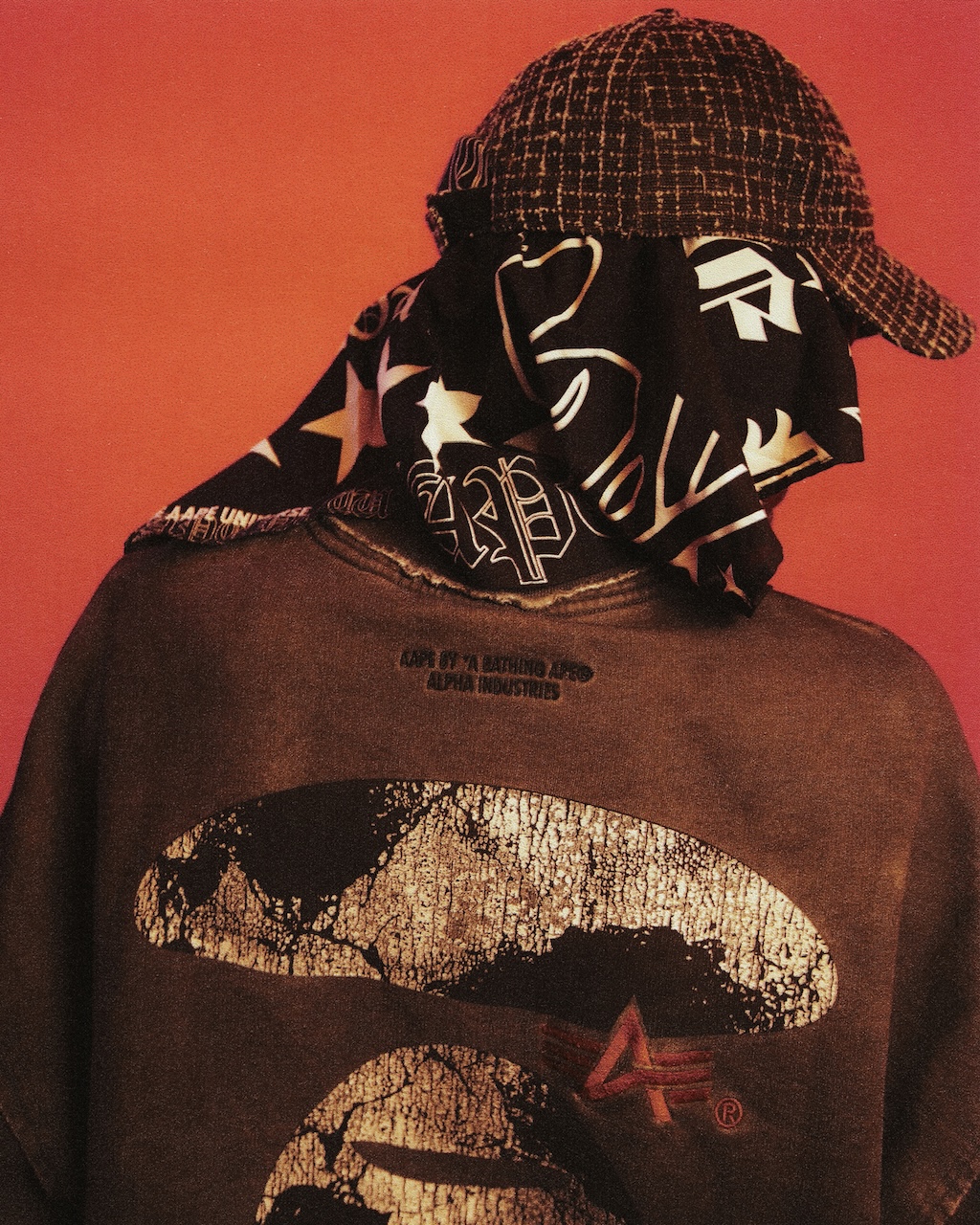 alpha industries y aape unen precision militar y espiritu urbano en su nueva colaboracion 25gramos 6