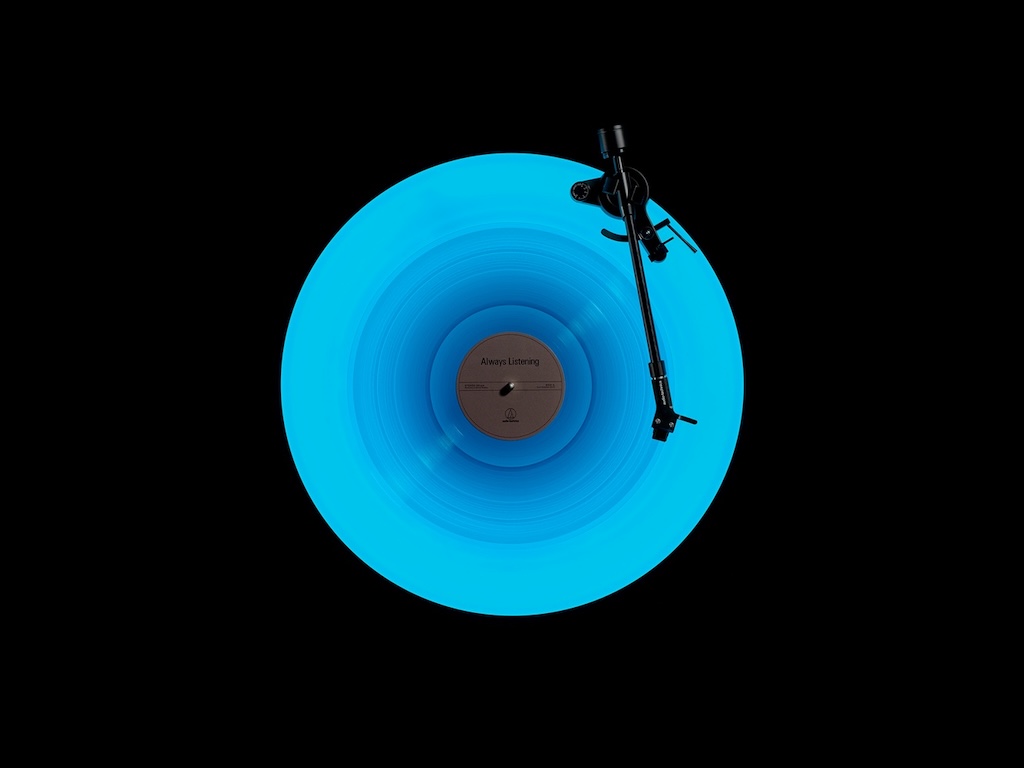 audio technica eleva el nivel con el lanzamiento de un nuevo tocadiscos flotante 25gramos 2