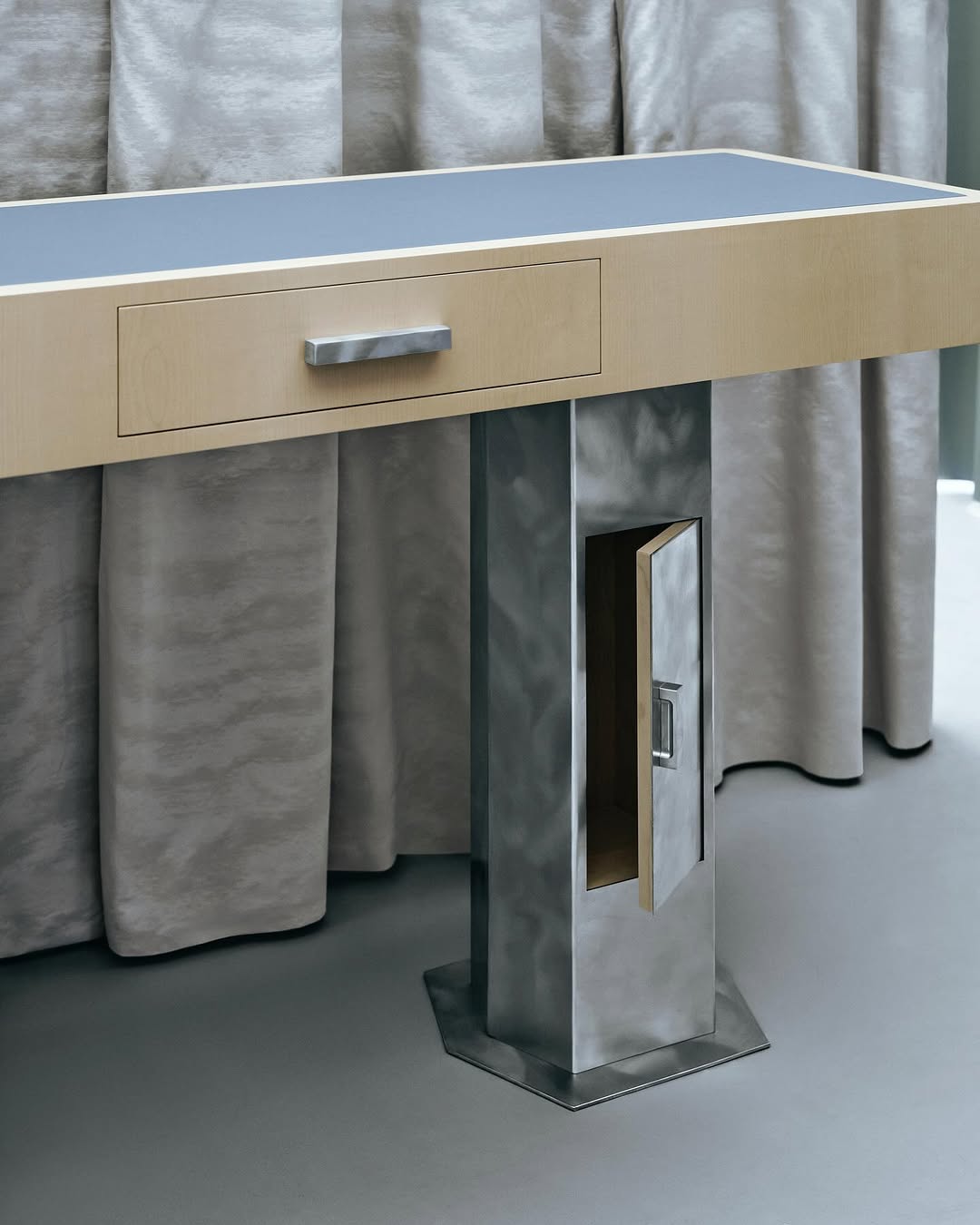 garance vallee presenta su primera coleccion de mobiliario en milan 25gramos 5