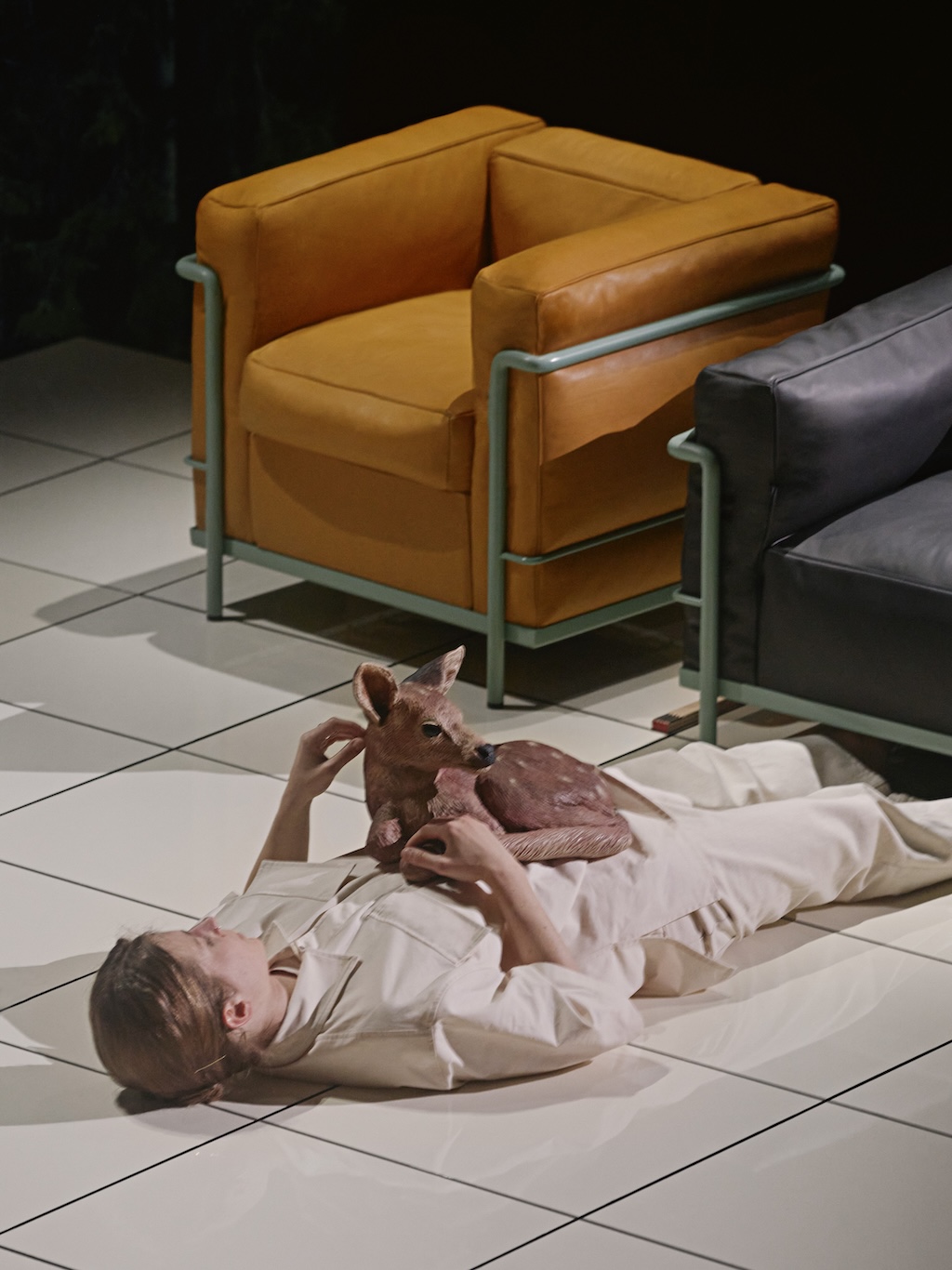 jil sander se une a staging modernity durante la semana del diseno de milan 25gramos 4