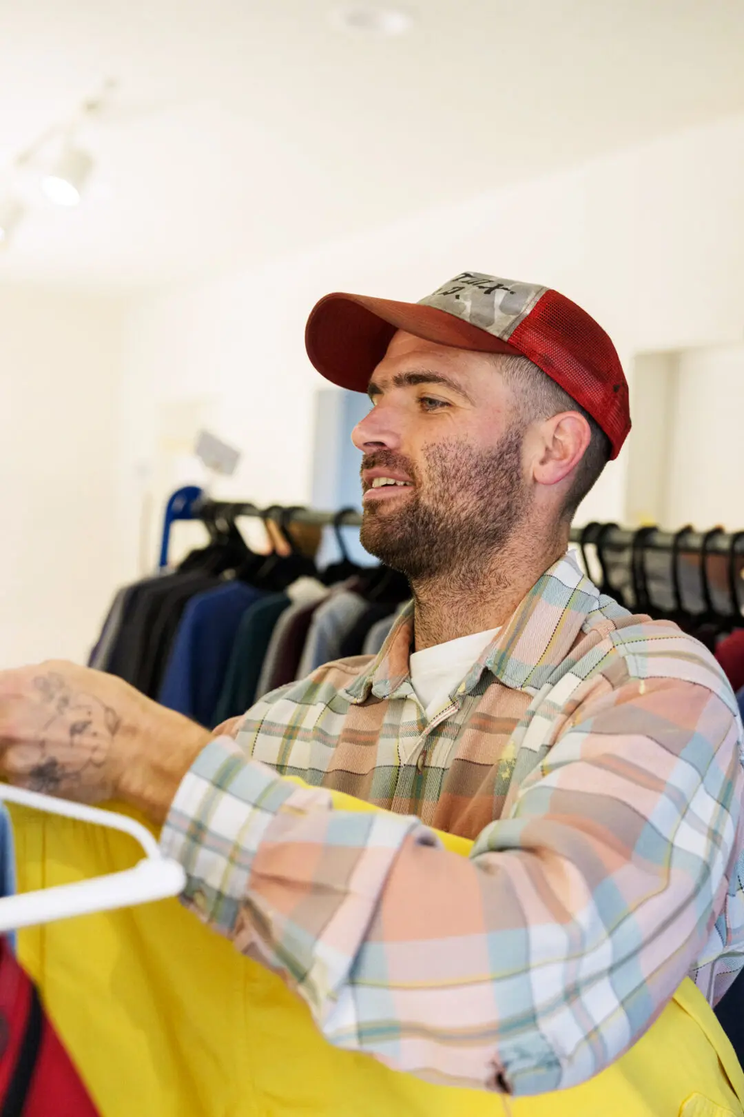 sean wotherspoon continua reviviendo el archivo de gap con la segunda entrega de gapvintage 25gramos 1