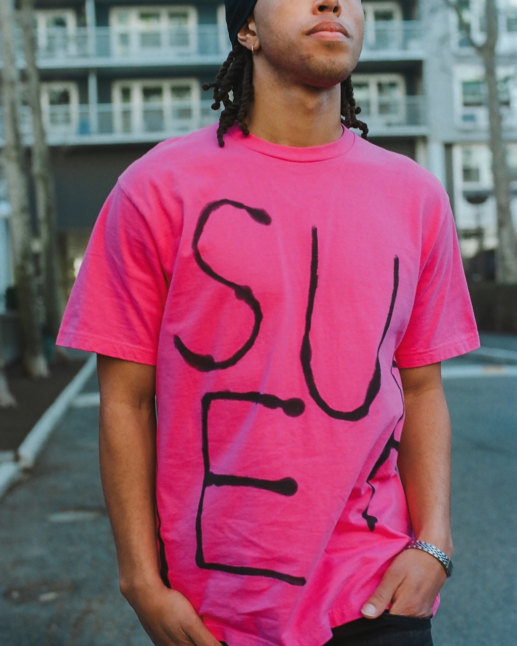 supreme anuncia el lanzamiento de una seleccion de camisetas para su temporada spring 2025 25gramos 4