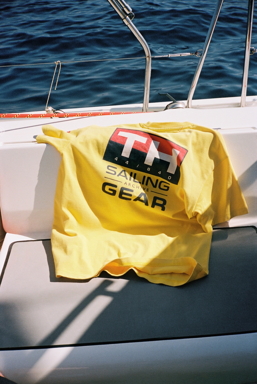 tommy hilfiger viaja hasta el mar para presentar hilfiger sailing su nueva coleccion para primavera 25gramos 5