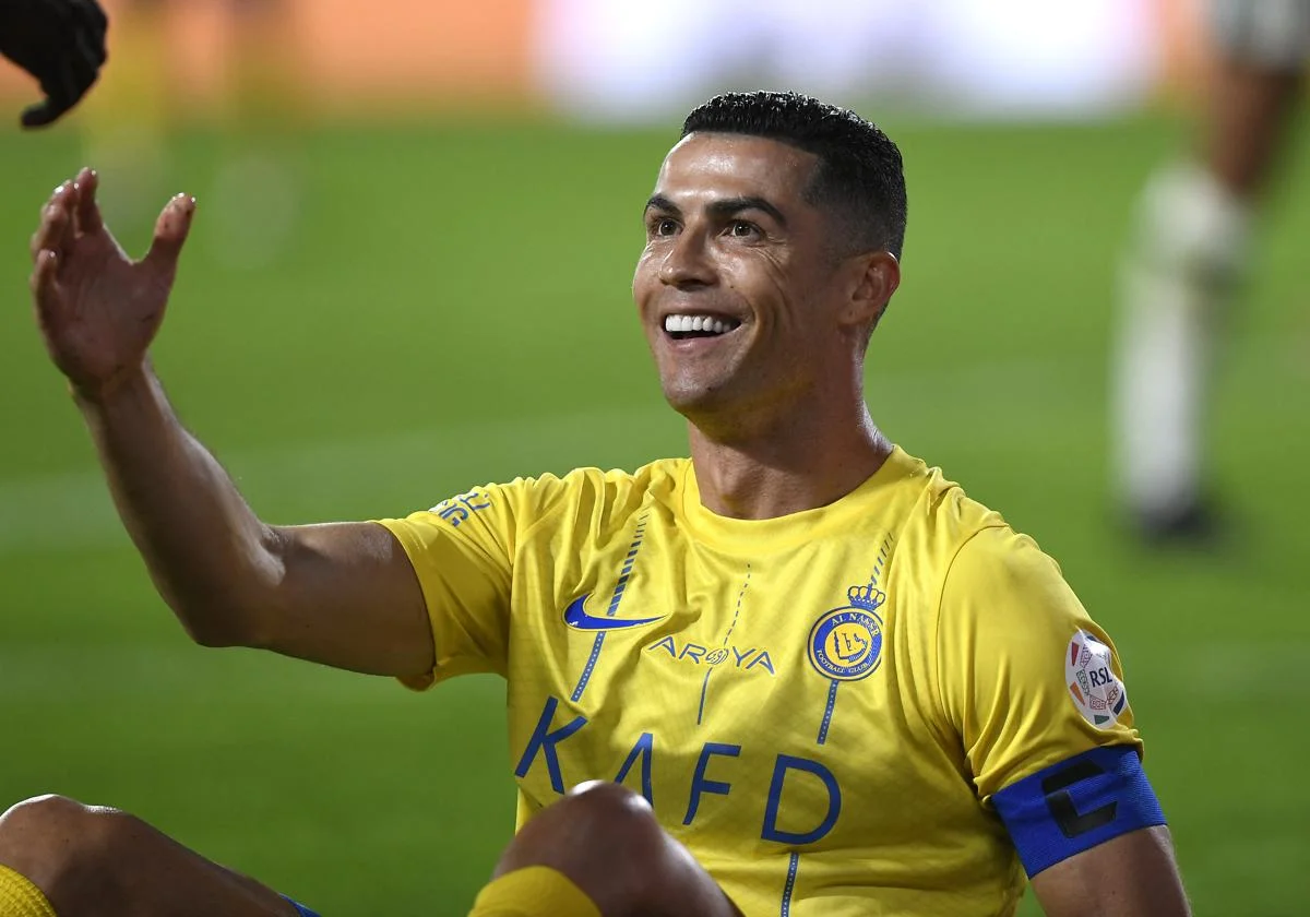 cristiano ronaldo lidera la lista de los atletas mejor pagados del anocristiano ronaldo lidera la lista de los atletas mejor pagados del ano 25gramos 1