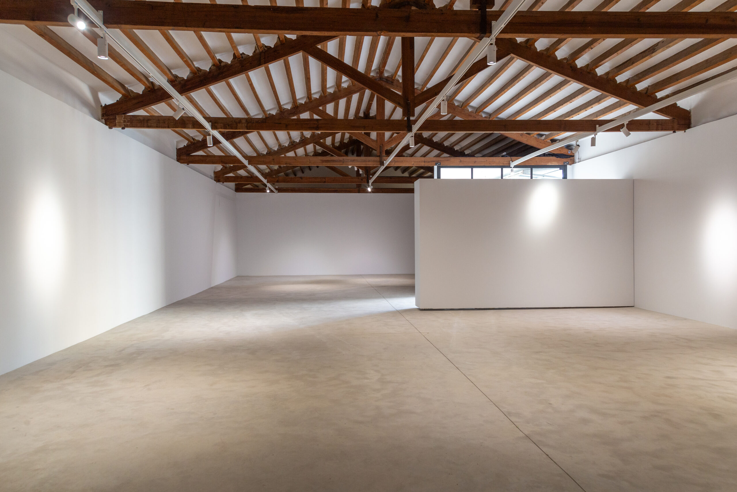 la bibi reus la nueva galeria que busca convertir a mallorca en el epicentro del arte contemporaneo 25gramos 1 scaled
