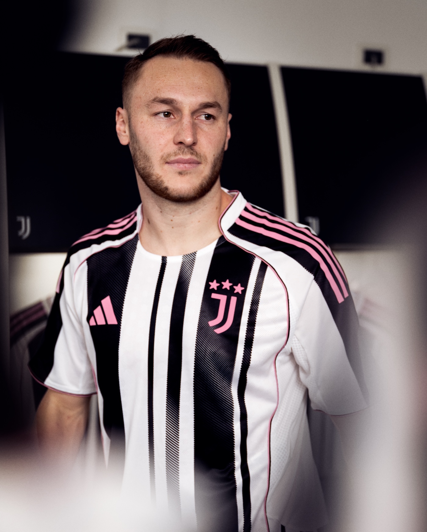 la juventus estrena nueva equipacion para la temporada 2025 26 25gramos 4
