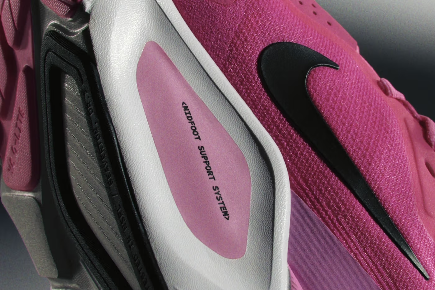 nike amplia su linea de running con la llegada de las nuevas structure 26 25gramos 2