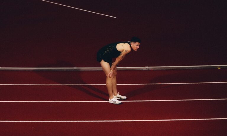 nike desvela jakob essentials la primera coleccion oficial de jakob ingebrigtsen 25gramos 7