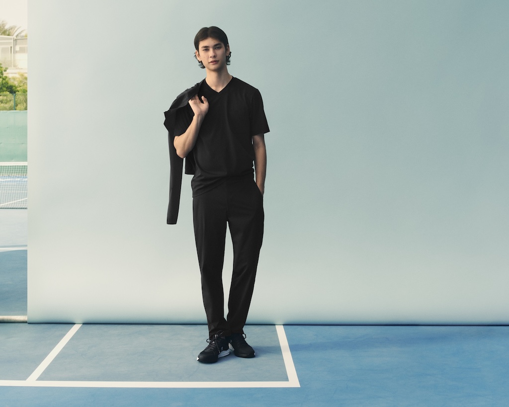 uniqlo presenta una nueva coleccion capsula junto a la leyenda roger federer 25gramos 5