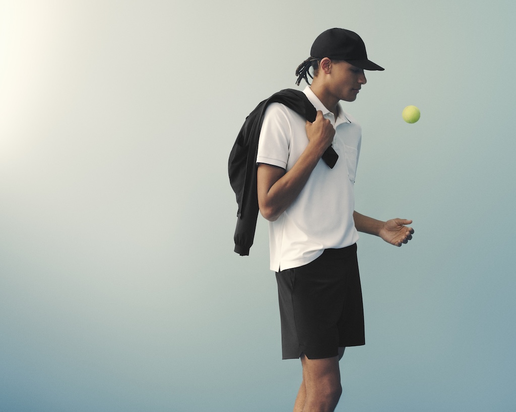 uniqlo presenta una nueva coleccion capsula junto a la leyenda roger federer 25gramos 6