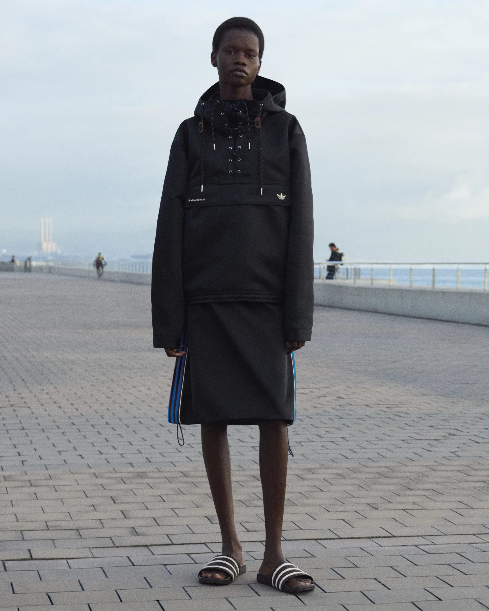 wales bonner y adidas originals presentan su esperada coleccion ss25 25gramos 3