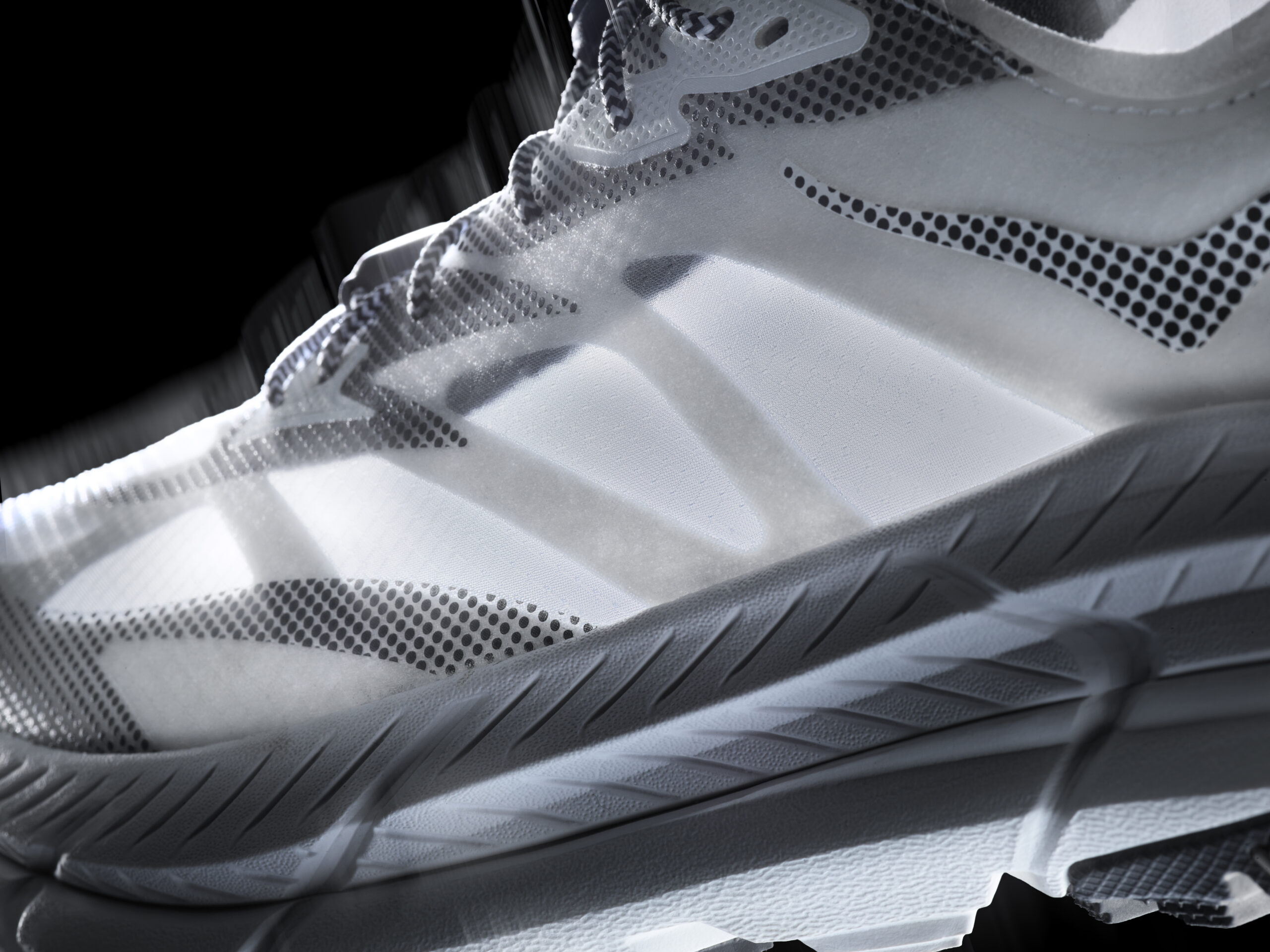 HOKA F25 StealthTech MafateSpeed4LiteTS WBLC DTL 0916 scaled