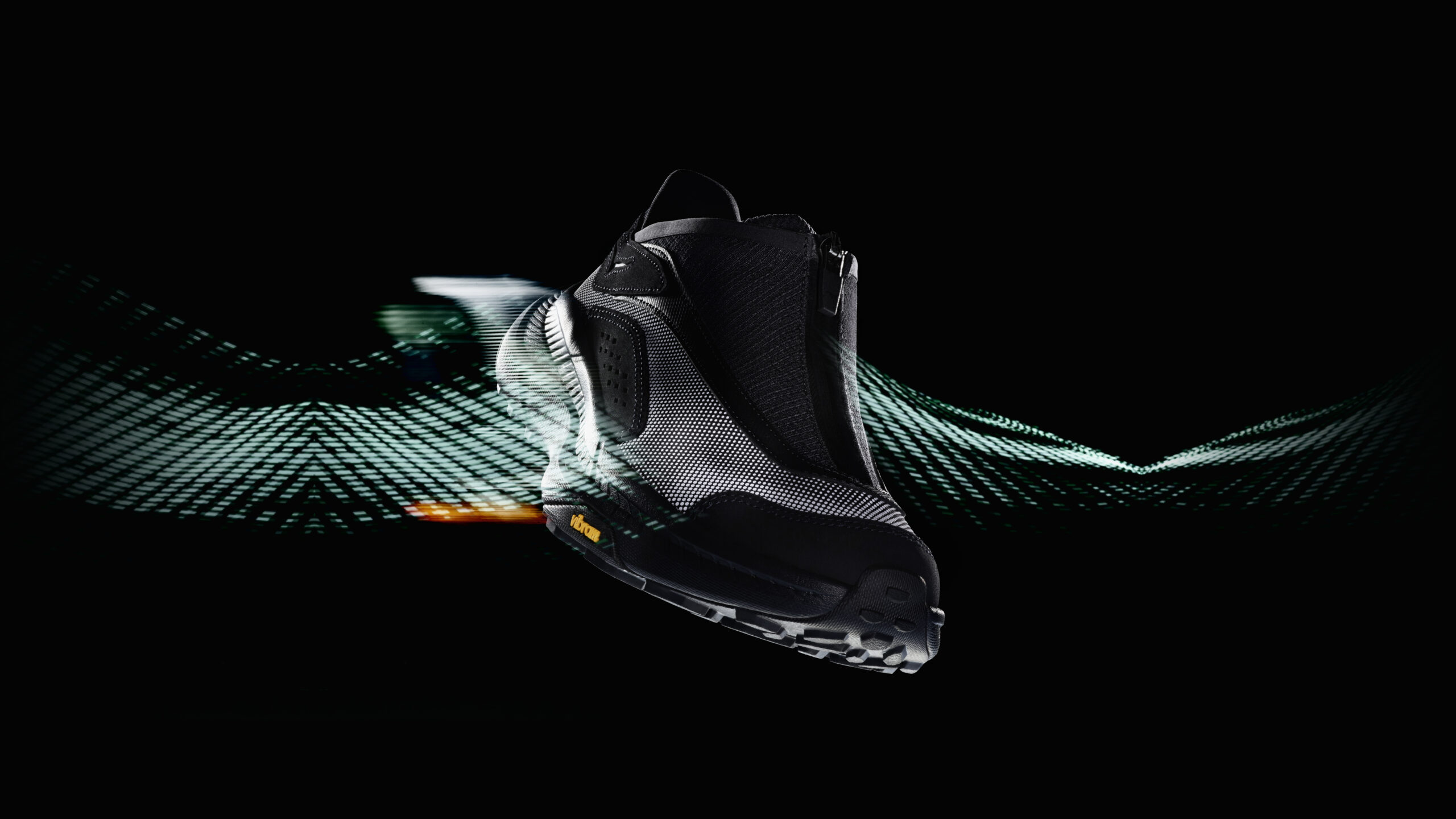 HOKA F25 StealthTech ProjectTransportTS BWHT Hero 0479 scaled