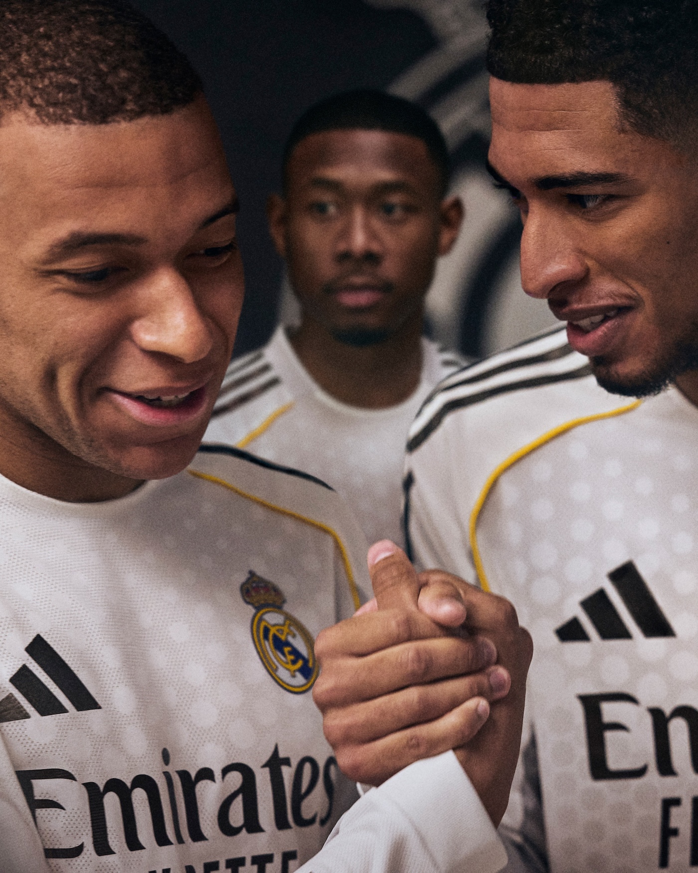 adidas y real madrid reinventan el bernabeu en la equipacion de su proxima temporada 25gramos 4