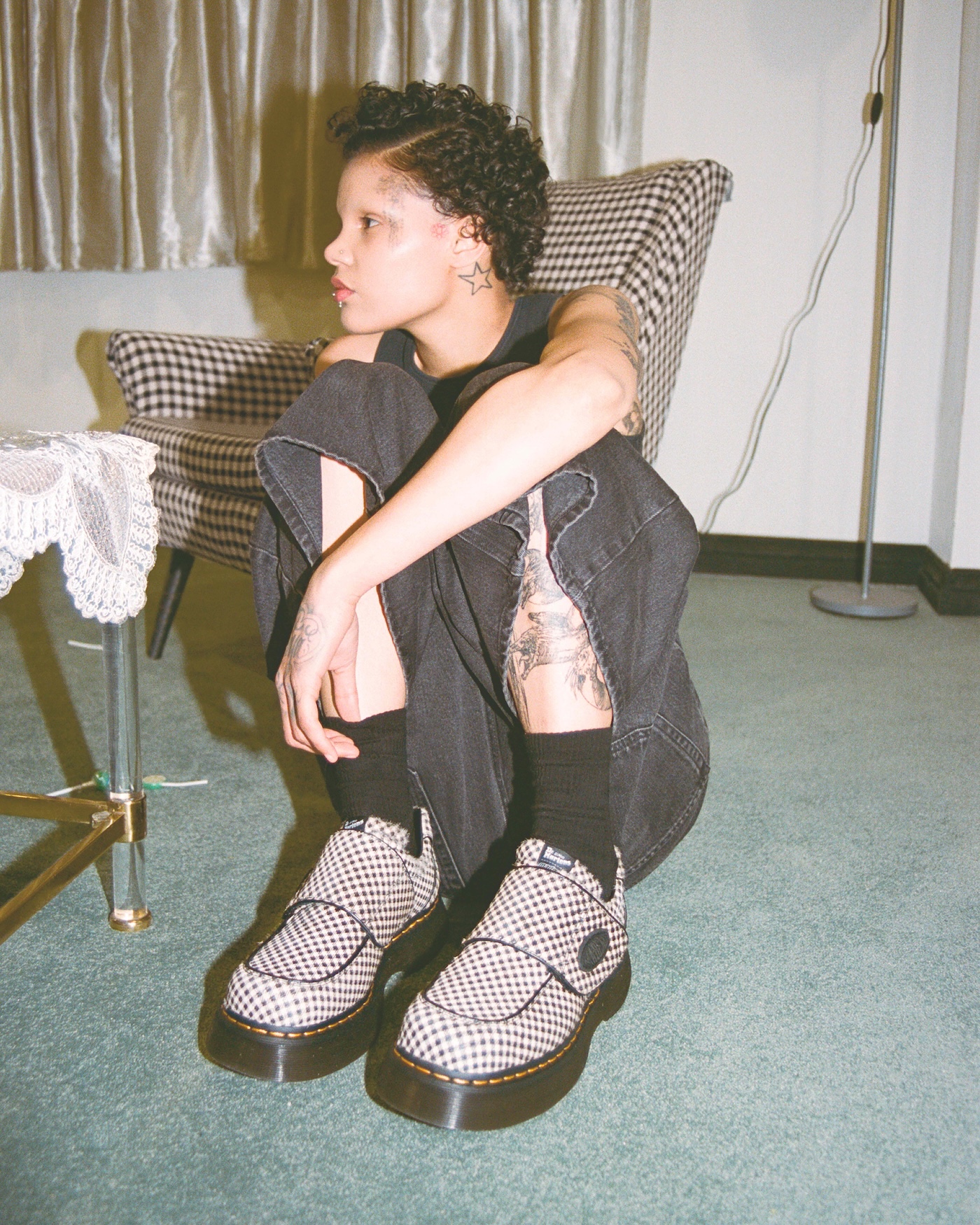 dr martens y mademe vuelven a aliarse en una segunda colaboracion 25gramos 1