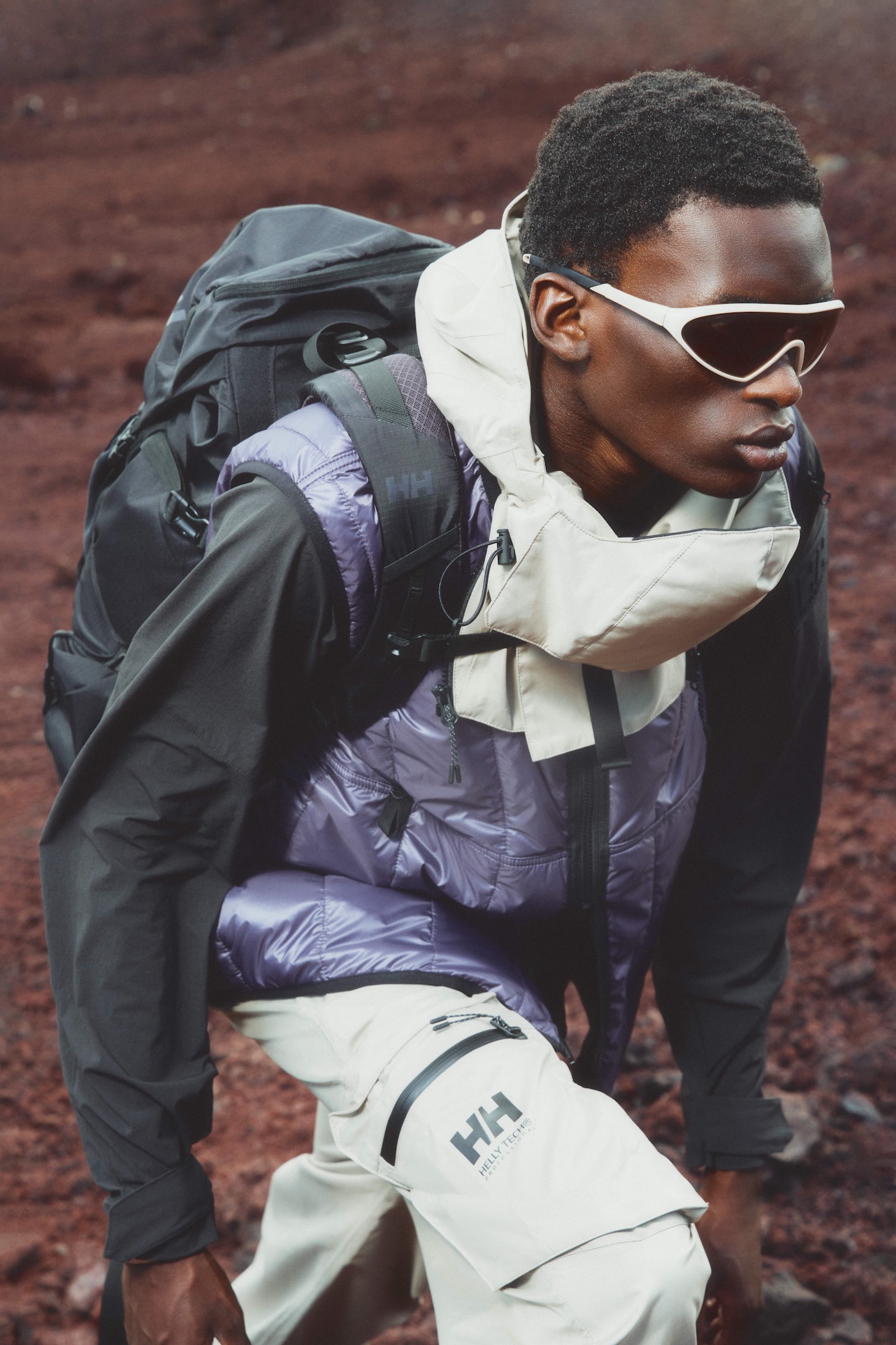 kontoor brands adquiere helly hansen por 900 millones de dolares 25gramos 2