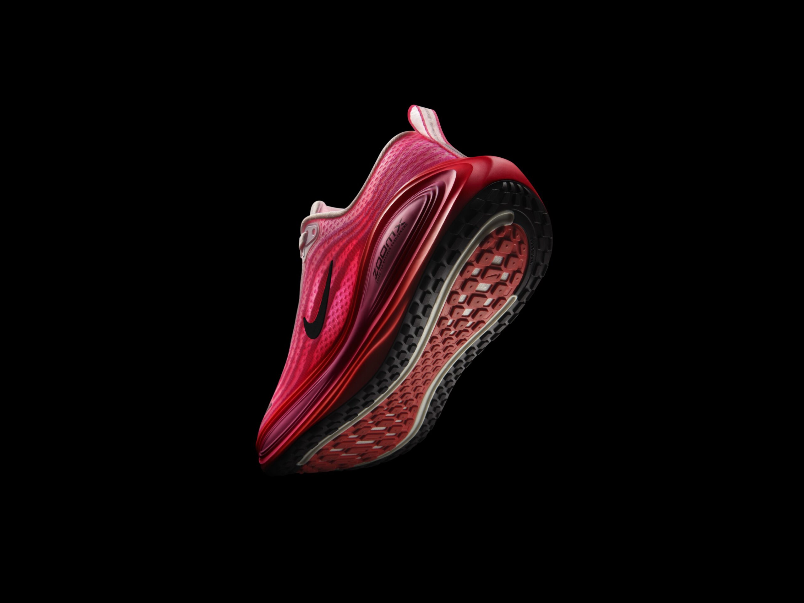 nike inaugura una nueva era de las vomero en sus versiones premium y plus 25gramos 7 scaled