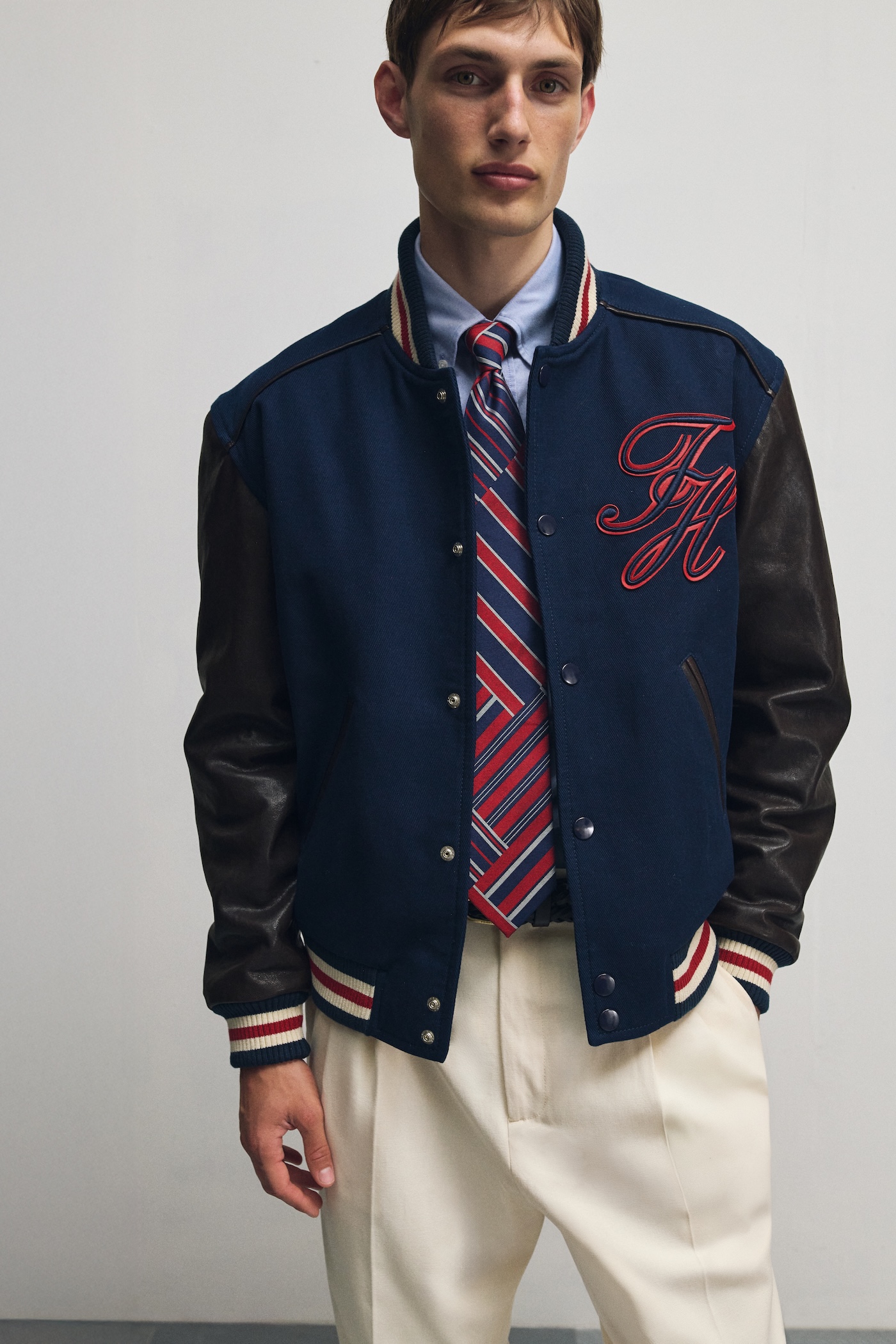 tommy hilfiger regresa a pitti uomo para presentar su ultima coleccion 25gramos 6