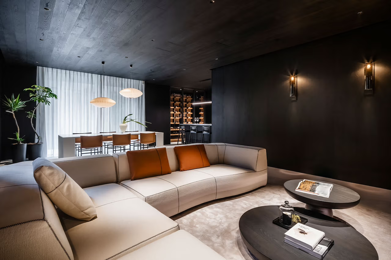 Aston Martin abre las puertas de su primera residencia privada en Tokio 25gramos 10