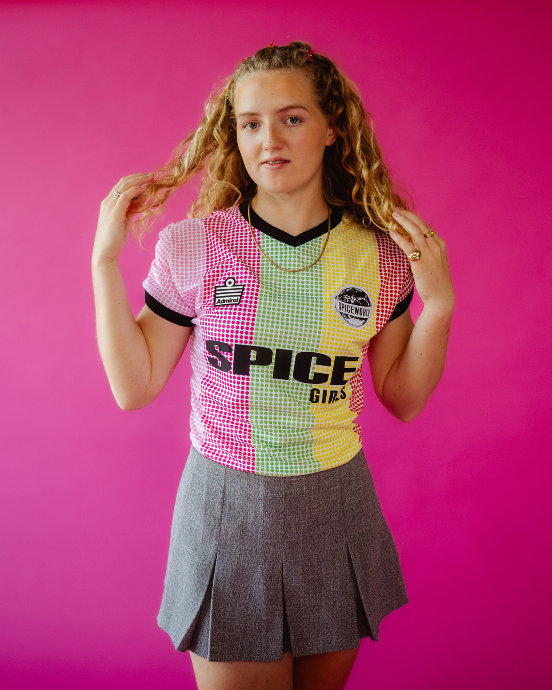 admiral y spice girls se adentran juntos en un verano lleno de futbol y festivales 25gramos 7