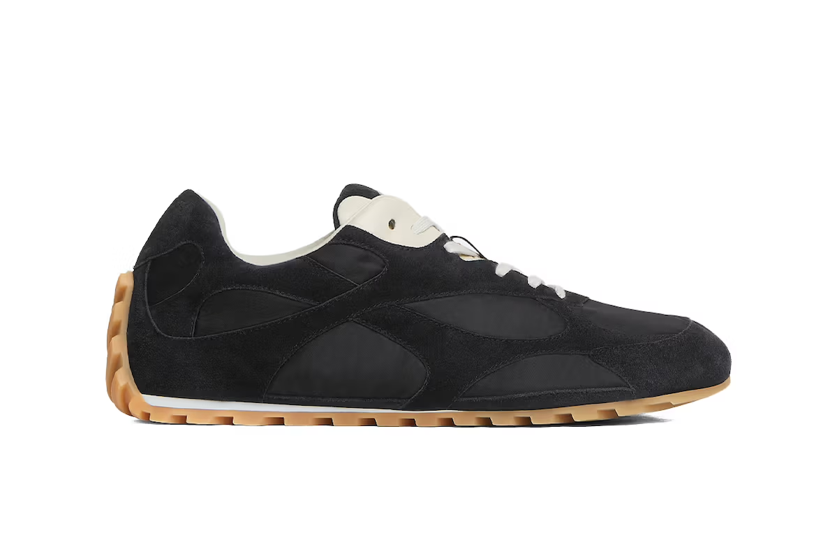 bottega veneta evoluciona una de sus zapatillas clave 25gramos 1