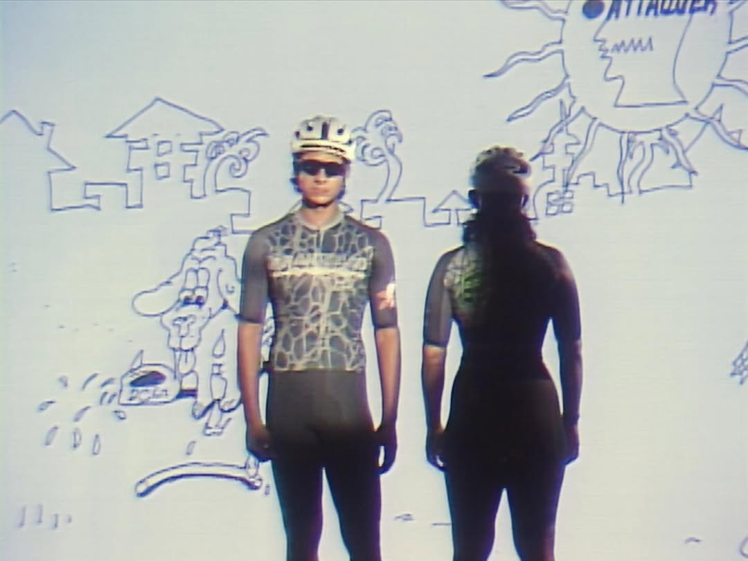 brain dead se sube a la bici de la mano de attaquer 25gramos 2