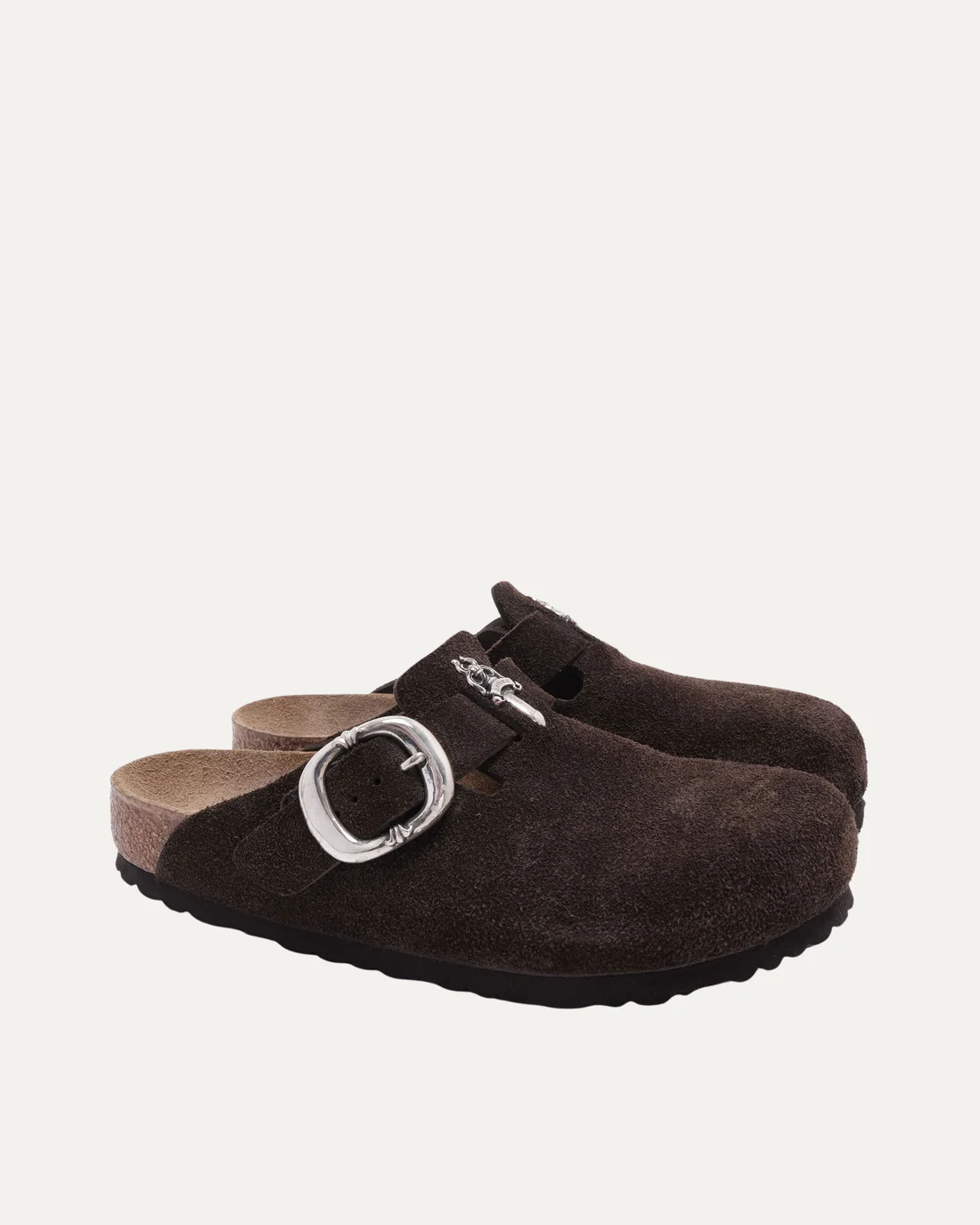 circulan online un par de birkenstock reimaginados por chrome hearts 25gramos 3