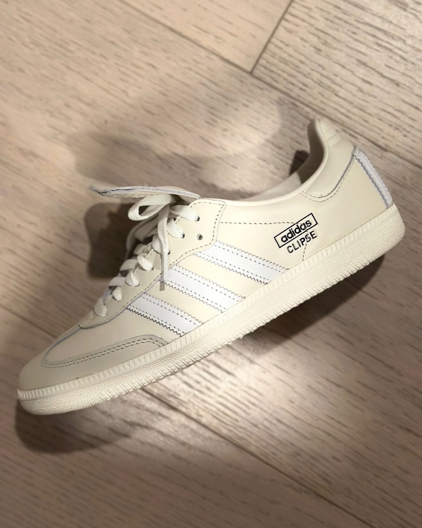 clipse lanzara su propia version de las adidas samba 25gramos 2