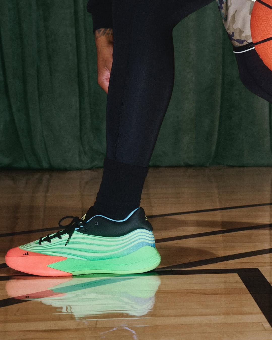 diez anos diez zapatillas dame lillard estrena su decima zapatilla junto a adidas 25gramos 2