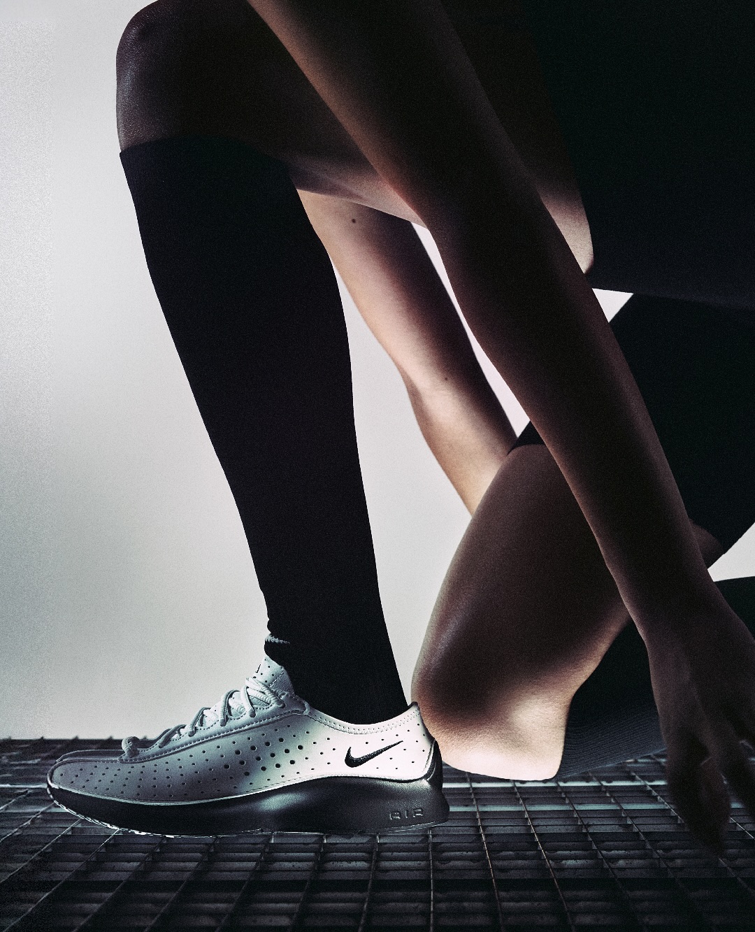 dover street market ofrece su propia version de las nike air superfly 25gramos 5