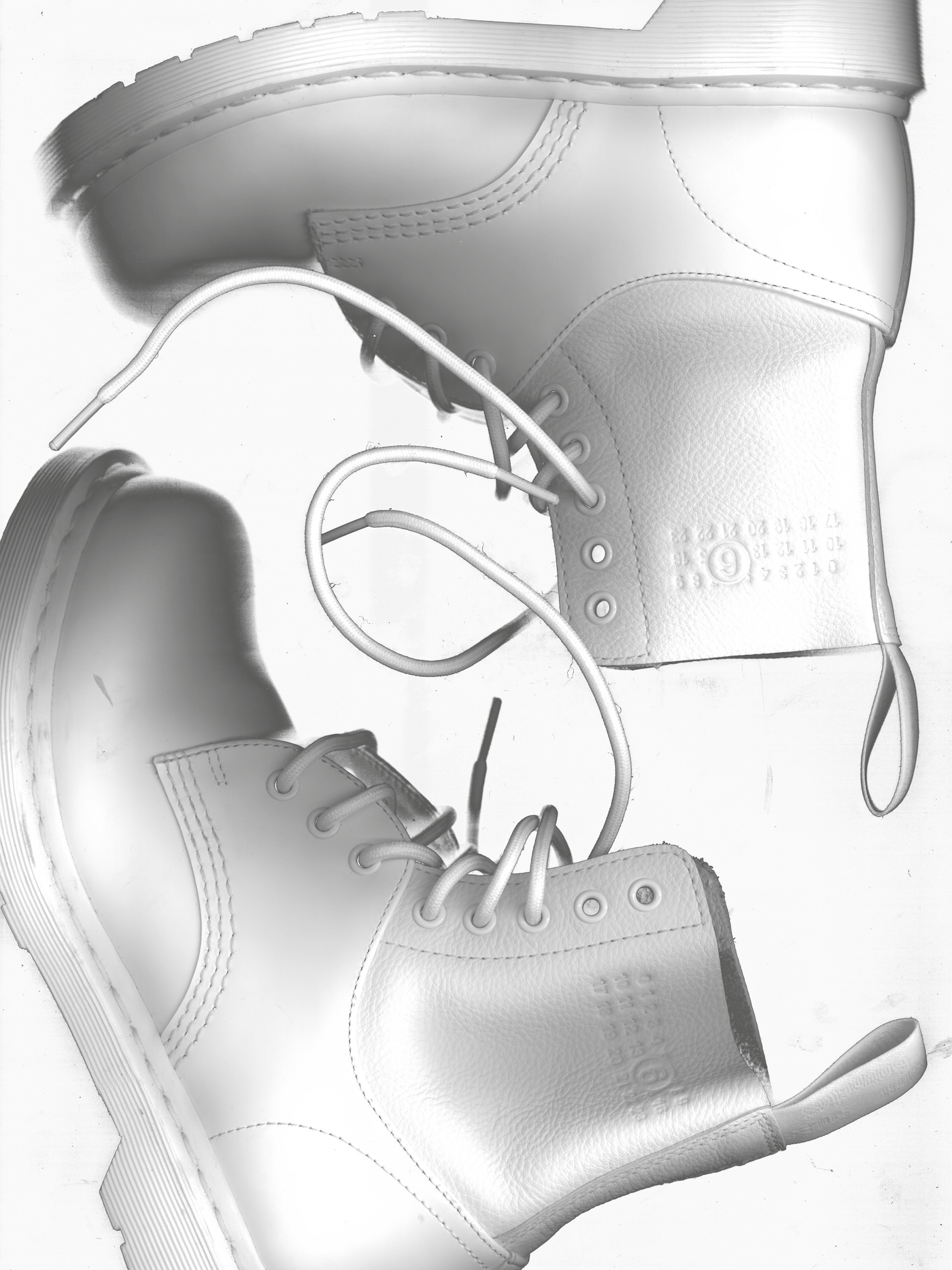 dr martens y mm6 maison margiela a medio camino entre lo industrial y lo poetico 25gramos 11