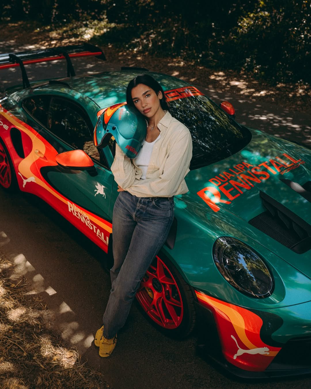 dua lipa pondra a subasta su version exclusiva del porsche 911 gt3 rs 25gramos 1