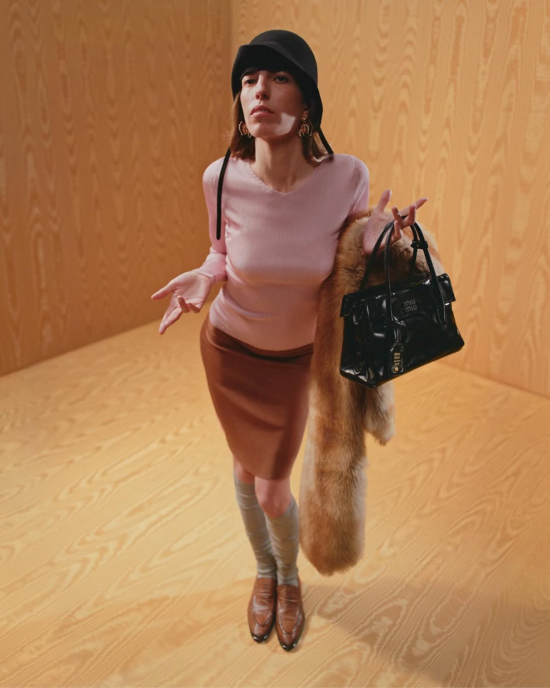 kylie jenner se convierte oficialmente en la nueva cara de miu miu 25gramos 10